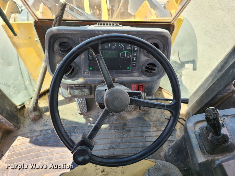 image for item FX9519 2006 John Deere 544J  High Lift wheel loader