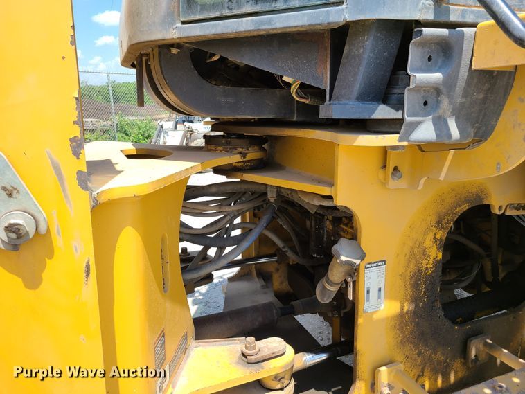 image for item FX9519 2006 John Deere 544J  High Lift wheel loader