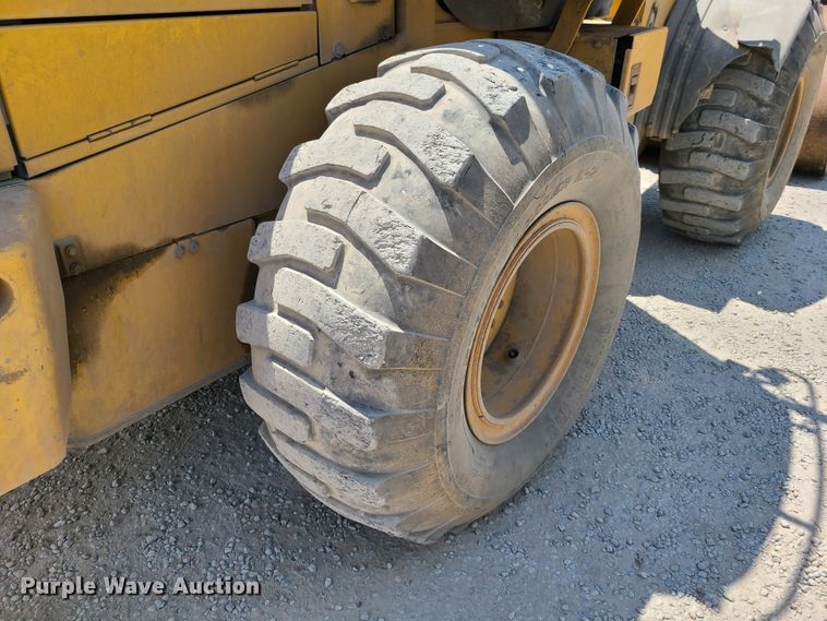 image for item FX9519 2006 John Deere 544J  High Lift wheel loader