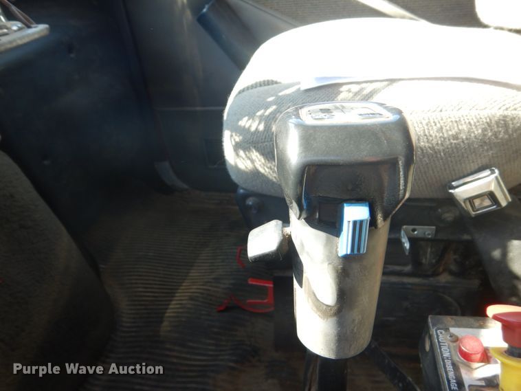 image for item GA9075 1993 Ford L9000  dump truck