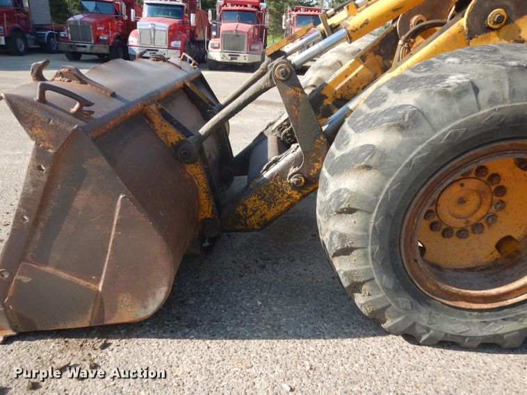 image for item GA9077 1970 John Deere 544  wheel loader