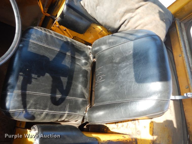 image for item GA9077 1970 John Deere 544  wheel loader