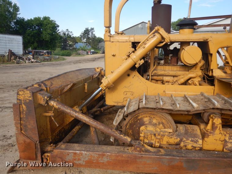 image for item GA9078 1975 Caterpillar D7G  dozer