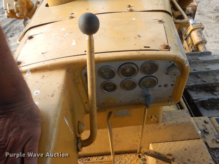 image for item GA9078 1975 Caterpillar D7G  dozer