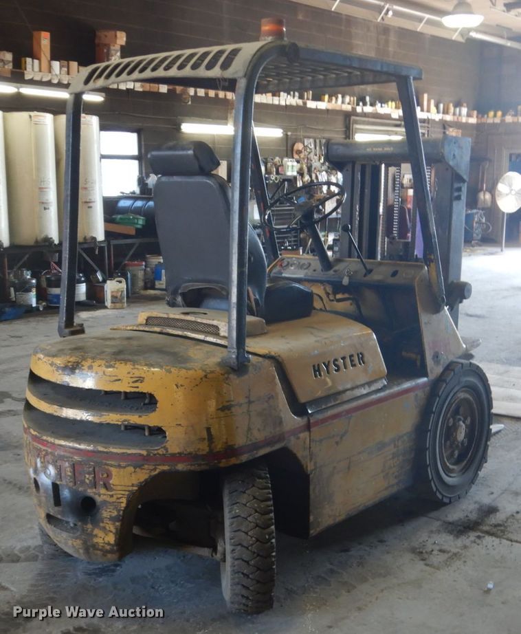 image for item GA9081 Hyster H50H  forklift