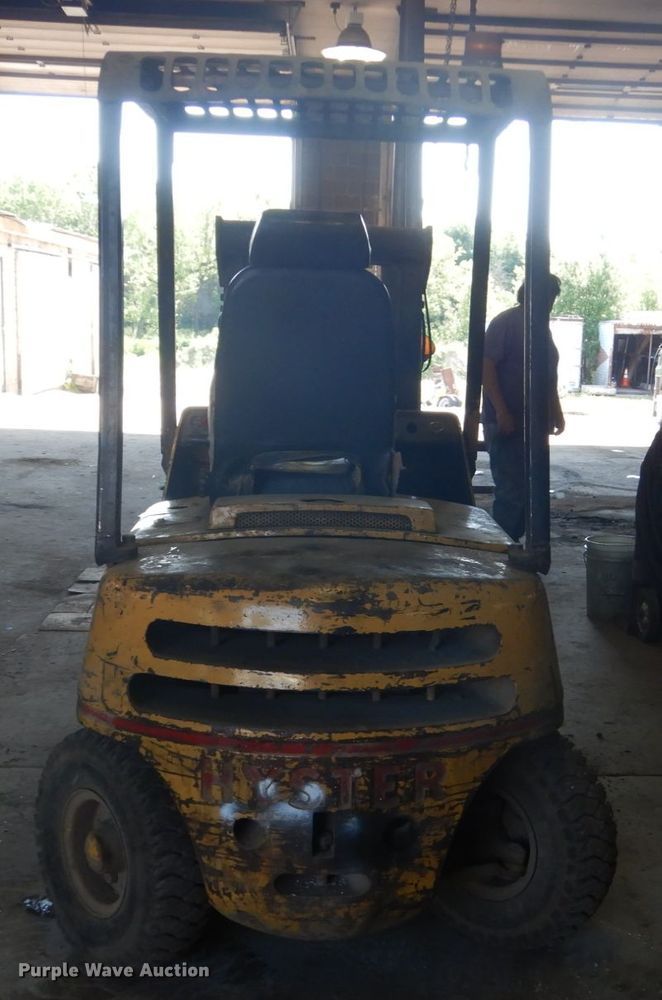 image for item GA9081 Hyster H50H  forklift