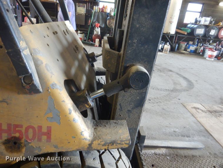 image for item GA9081 Hyster H50H  forklift