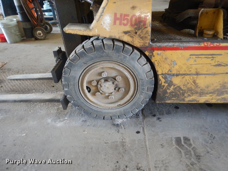 image for item GA9081 Hyster H50H  forklift