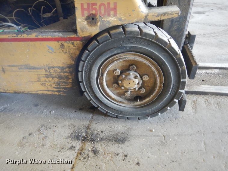 image for item GA9081 Hyster H50H  forklift