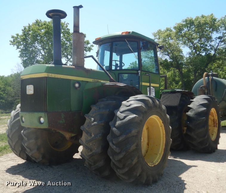 image for item GA9084 1977 John Deere 8430  4WD tractor