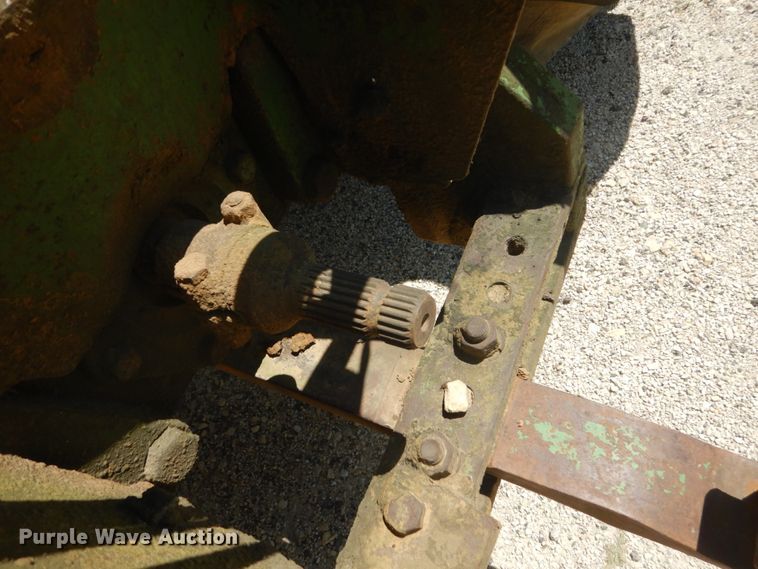 image for item GA9084 1977 John Deere 8430  4WD tractor