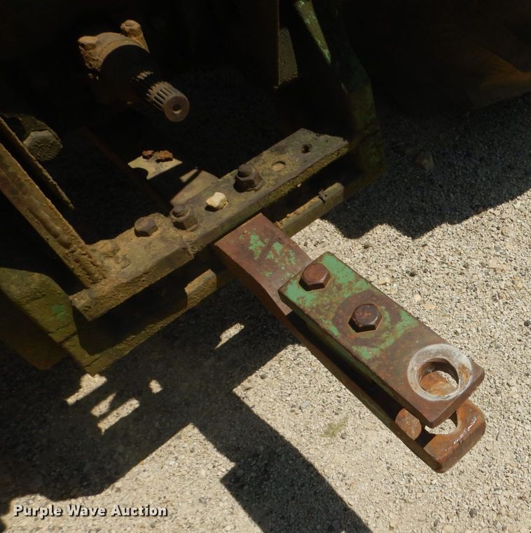 image for item GA9084 1977 John Deere 8430  4WD tractor