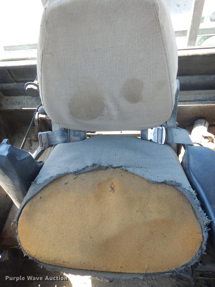 image for item GA9084 1977 John Deere 8430  4WD tractor