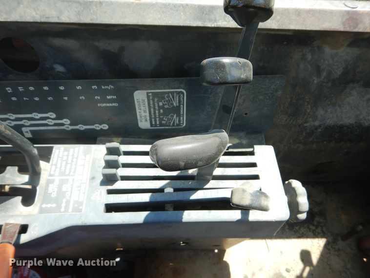 image for item GA9084 1977 John Deere 8430  4WD tractor