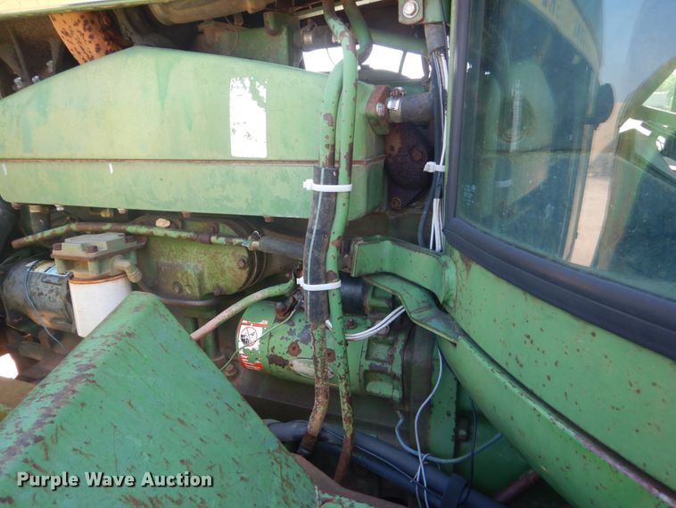 image for item GA9084 1977 John Deere 8430  4WD tractor