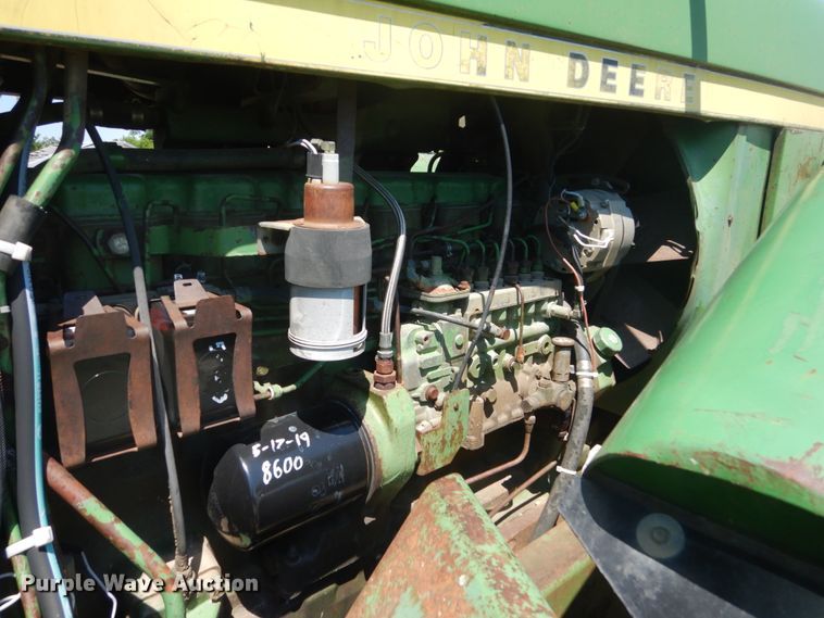 image for item GA9084 1977 John Deere 8430  4WD tractor