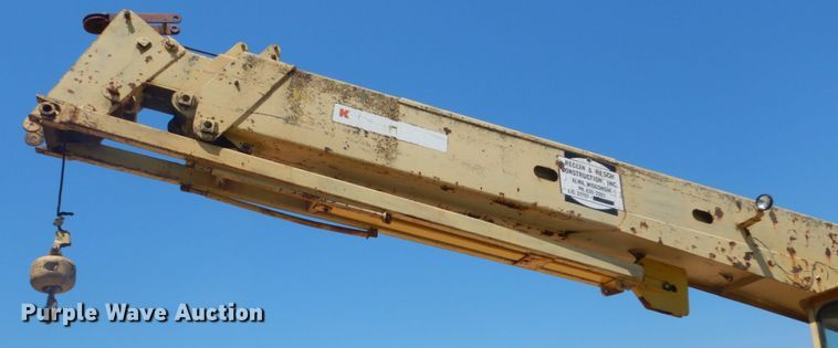 image for item GA9085 Bantam S626  carry deck crane