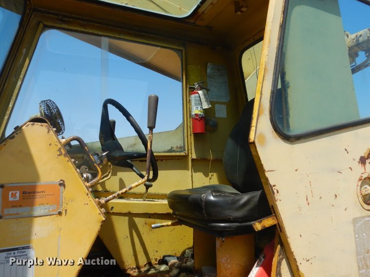 image for item GA9085 Bantam S626  carry deck crane