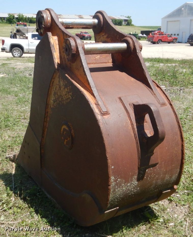 image for item GA9089 35"W excavator bucket