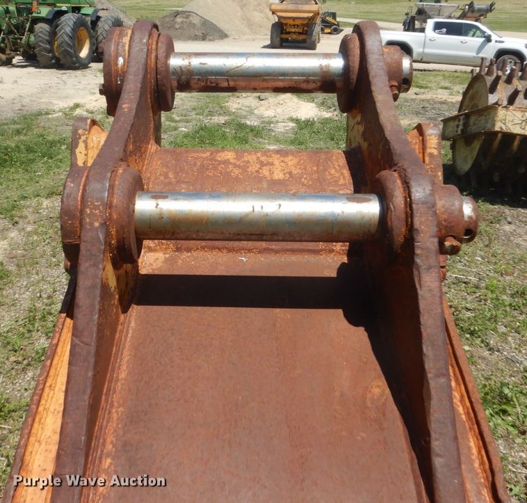 image for item GA9089 35"W excavator bucket