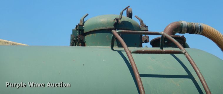 image for item GA9092 Huskey water wagon