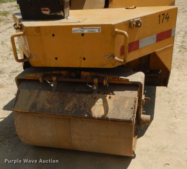 image for item GA9093 Rosco  vibratory double drum roller