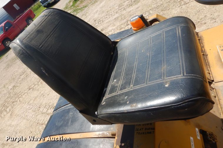 image for item GA9093 Rosco  vibratory double drum roller