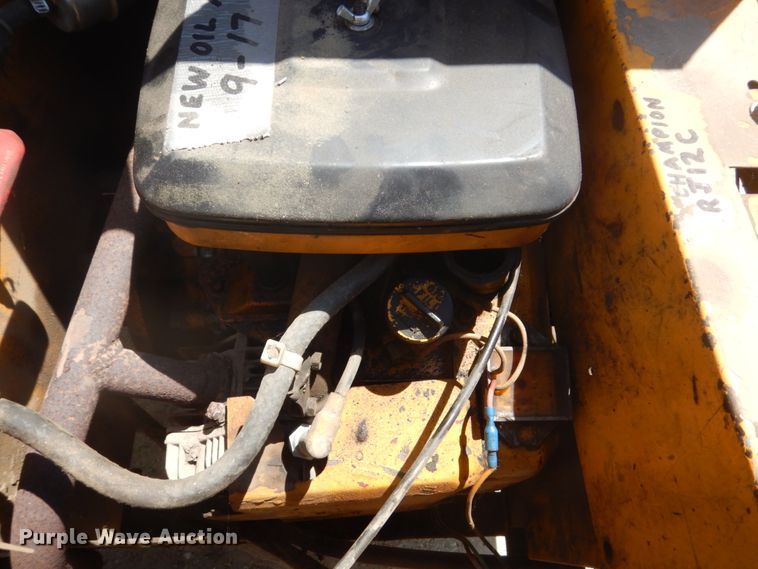 image for item GA9093 Rosco  vibratory double drum roller