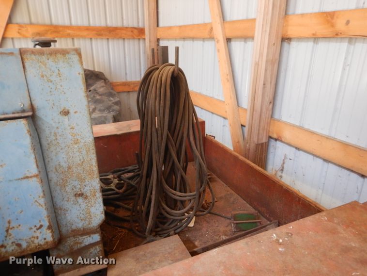 image for item GA9094 Miller Big 40 DC arc welder