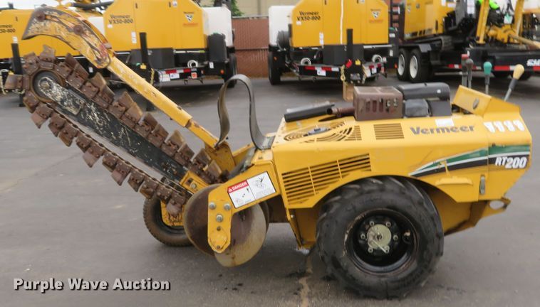 image for item GI9168 2011 Vermeer RT200  trencher
