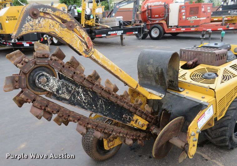 image for item GI9168 2011 Vermeer RT200  trencher