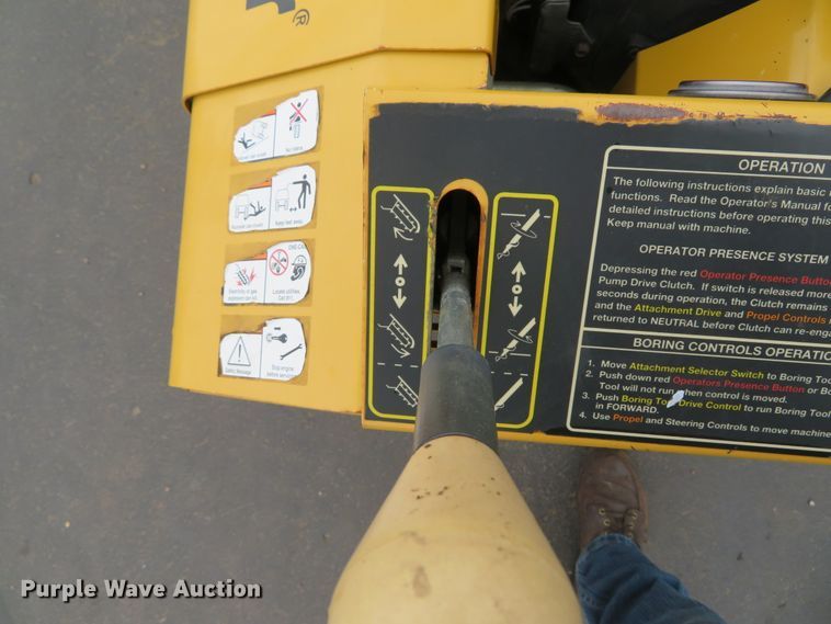 image for item GI9168 2011 Vermeer RT200  trencher