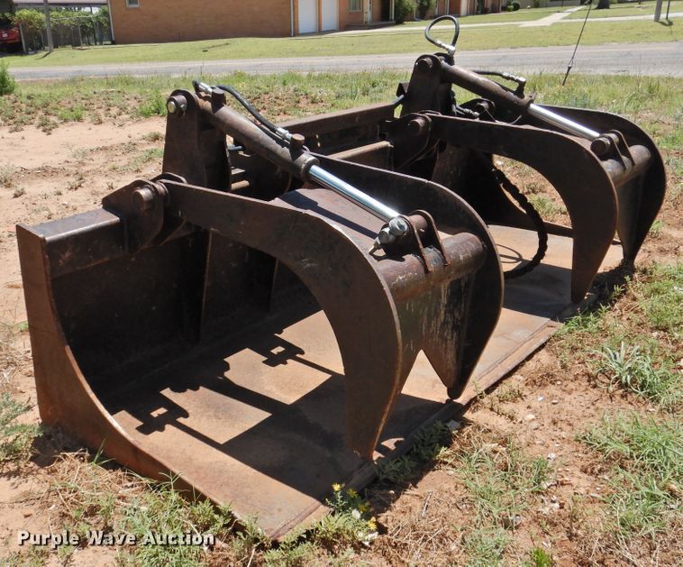image for item GN9932 83.5"W skid steer grapple bucket
