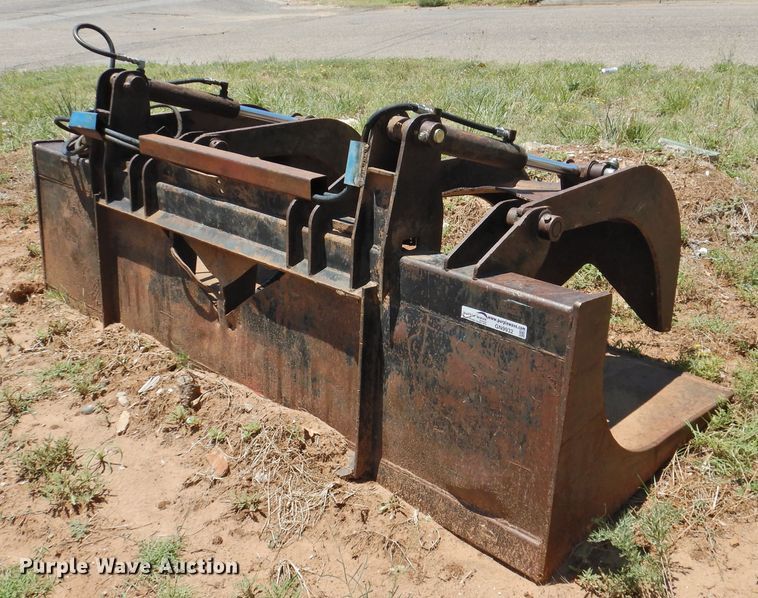 image for item GN9932 83.5"W skid steer grapple bucket