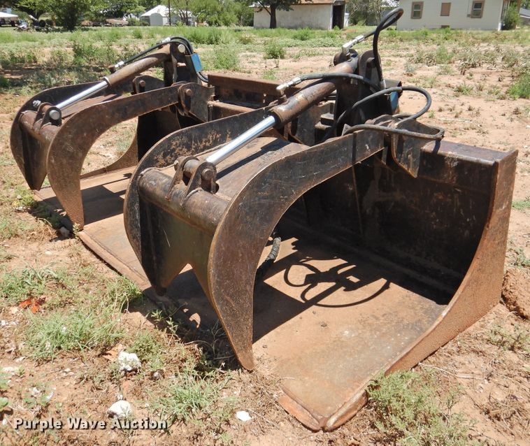 image for item GN9932 83.5"W skid steer grapple bucket