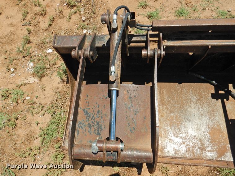 image for item GN9932 83.5"W skid steer grapple bucket