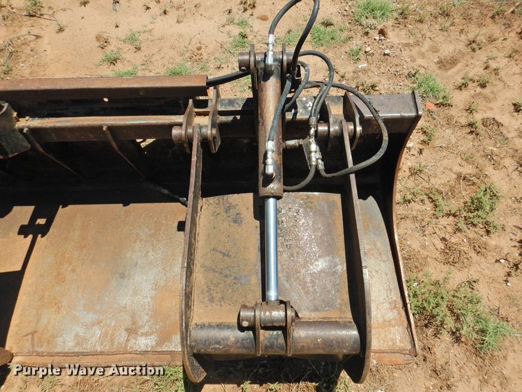 image for item GN9932 83.5"W skid steer grapple bucket