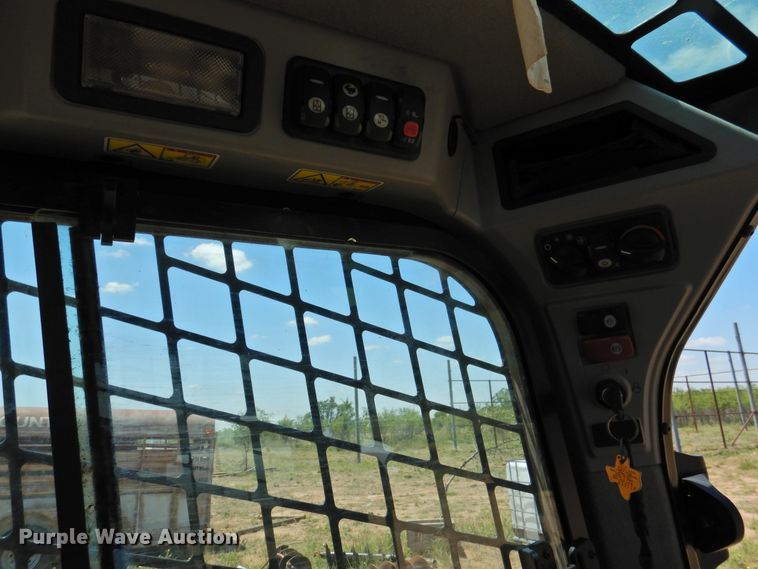 image for item GN9937 2019 Caterpillar 289D  tracked skid steer loader