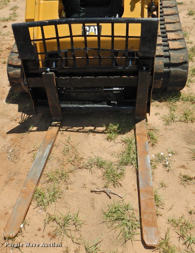 image for item GN9937 2019 Caterpillar 289D  tracked skid steer loader