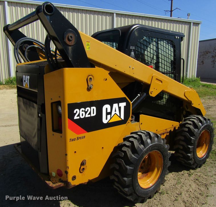 image for item GQ9020 2015 Caterpillar 262D  skid steer loader