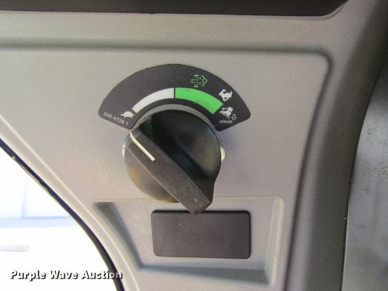 image for item GQ9020 2015 Caterpillar 262D  skid steer loader