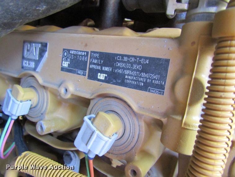 image for item GQ9020 2015 Caterpillar 262D  skid steer loader