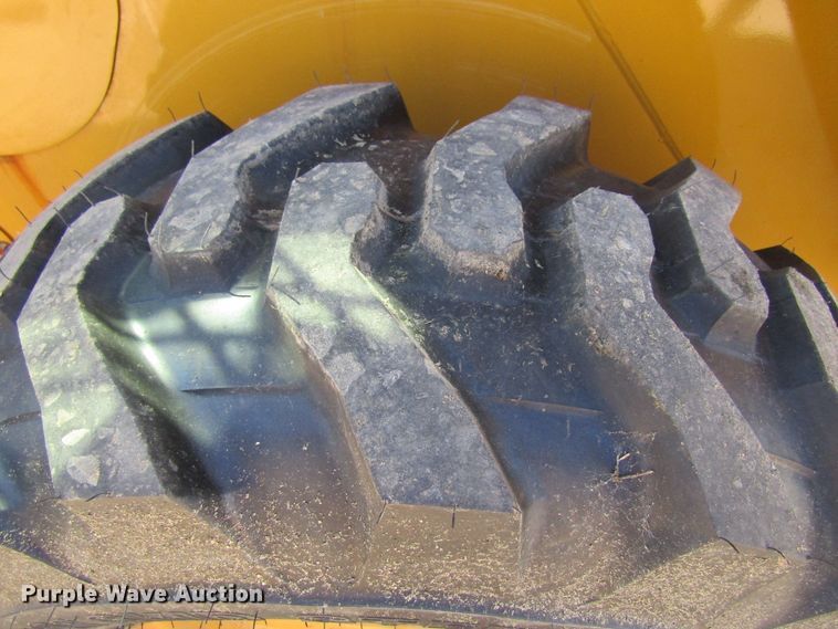 image for item GQ9020 2015 Caterpillar 262D  skid steer loader