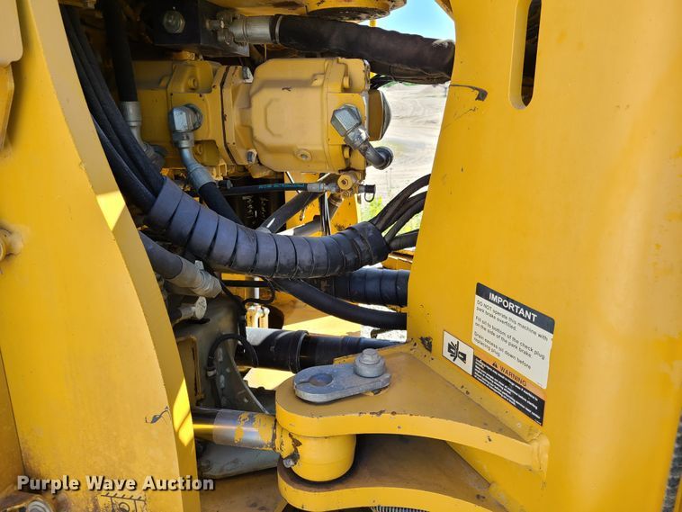 image for item GT9104 2006 John Deere 844J  wheel loader