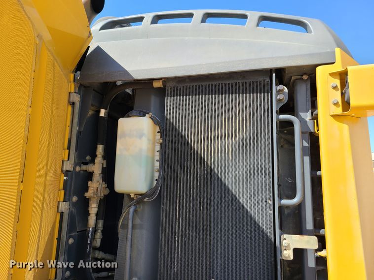 image for item GT9104 2006 John Deere 844J  wheel loader