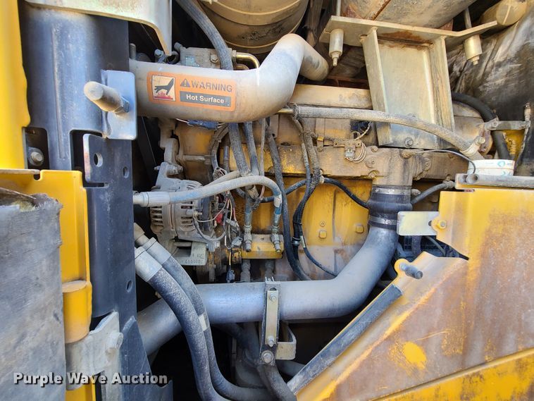 image for item GT9104 2006 John Deere 844J  wheel loader