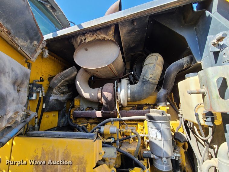 image for item GT9104 2006 John Deere 844J  wheel loader