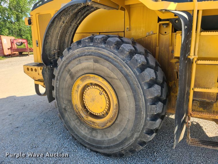 image for item GT9104 2006 John Deere 844J  wheel loader