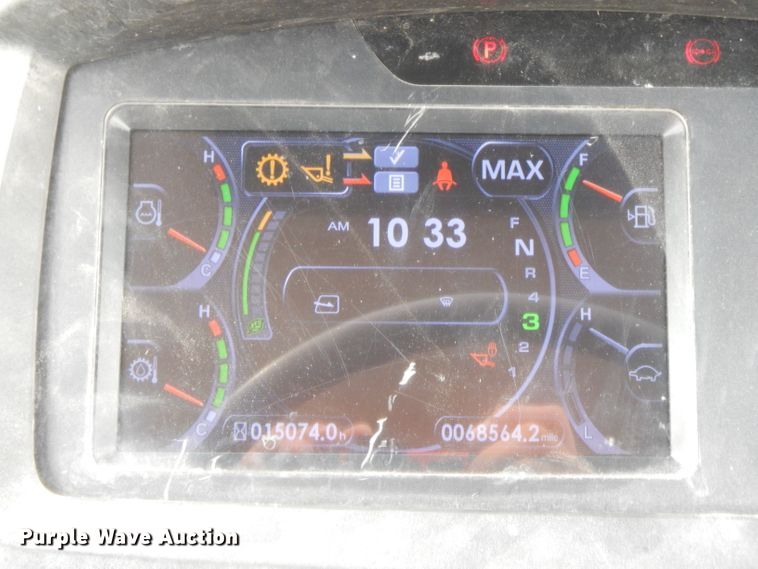 image for item GT9273 2014 Komatsu WA320  wheel loader