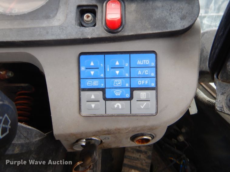 image for item GT9273 2014 Komatsu WA320  wheel loader